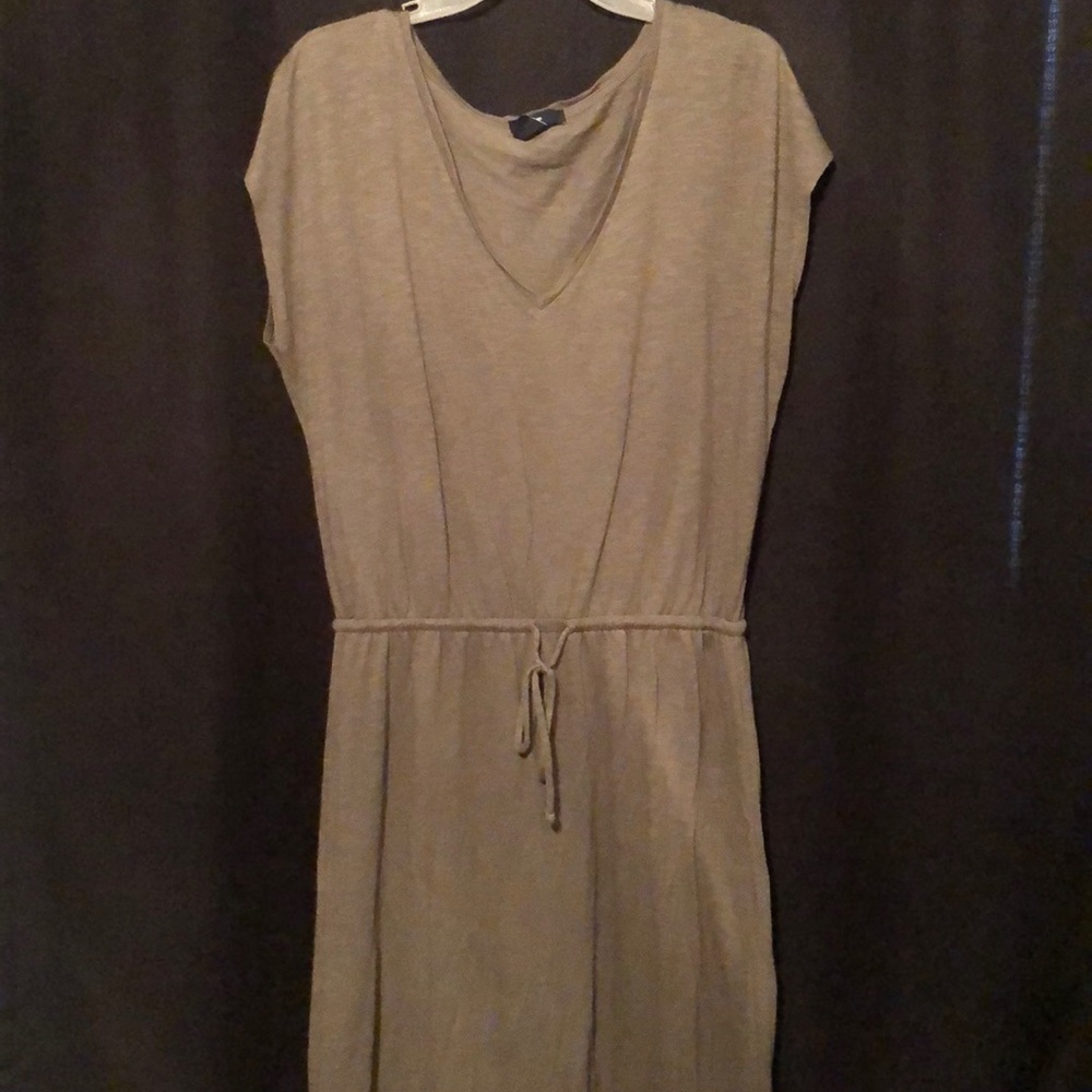 Olive maxi dress GAP sz M